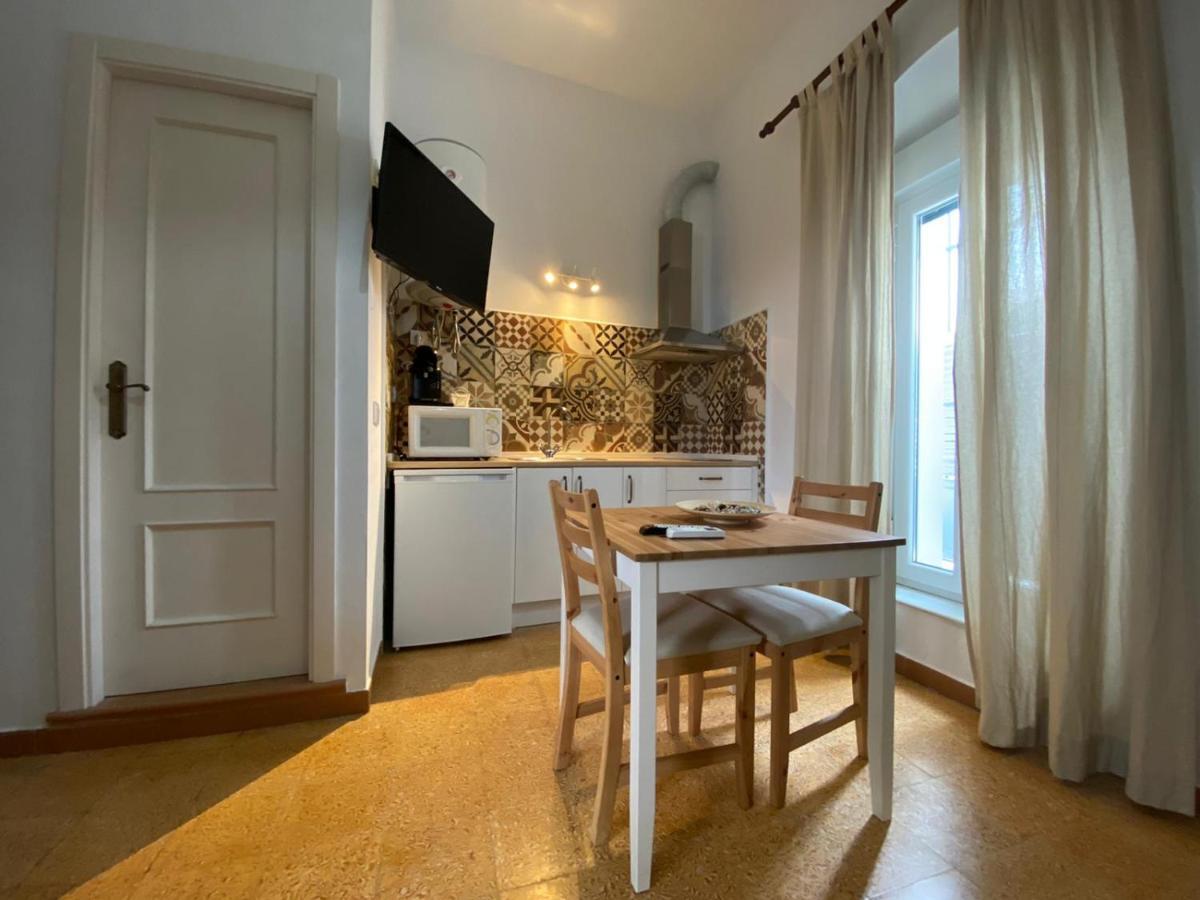 Apartment El Arco *
